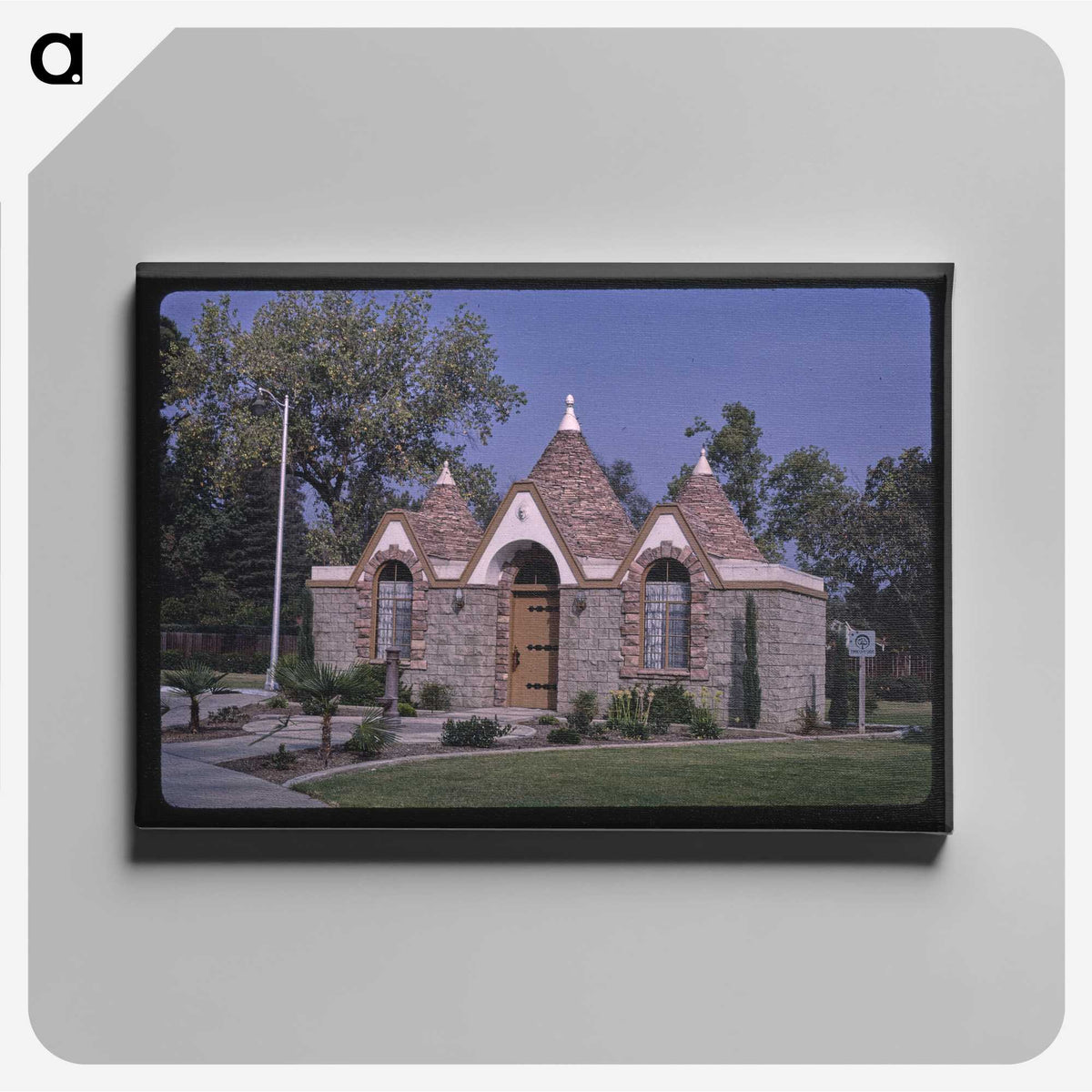 4-6_John-Margolies_canvas
