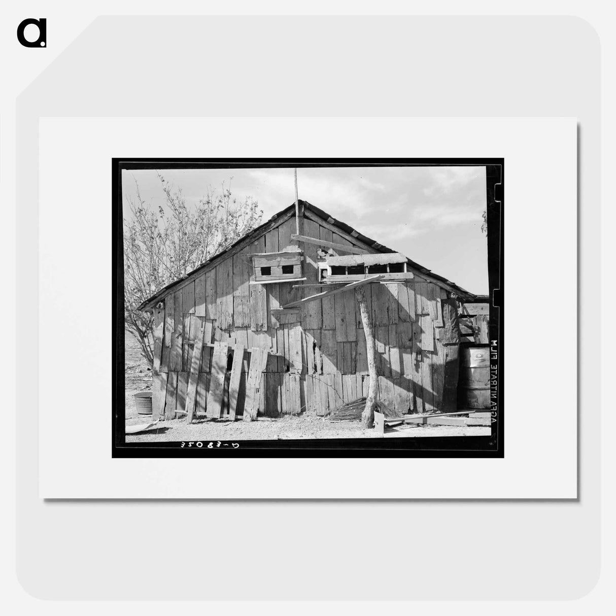 アートポスター-Barn and Pigeon Cote
- ラッセル リー Poster.