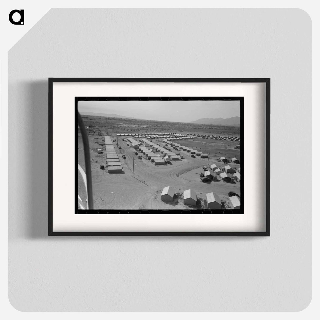 アートポスター-Agua Fria Migratory Labor Camp View
- ラッセル リー Poster.