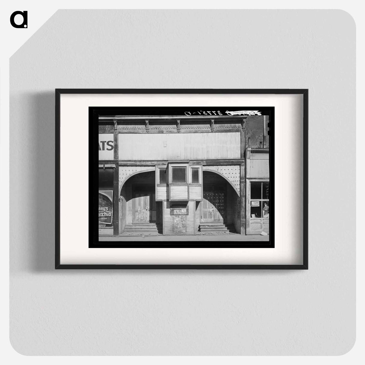 アートポスター-Abandoned Theater Entrance
- ラッセル リー Poster.