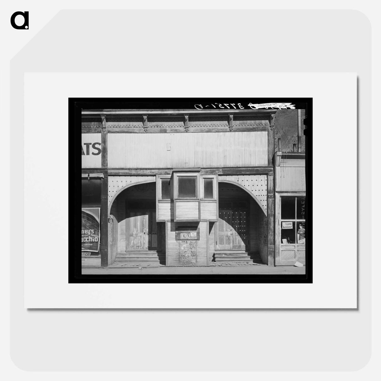 アートポスター-Abandoned Theater Entrance
- ラッセル リー Poster.