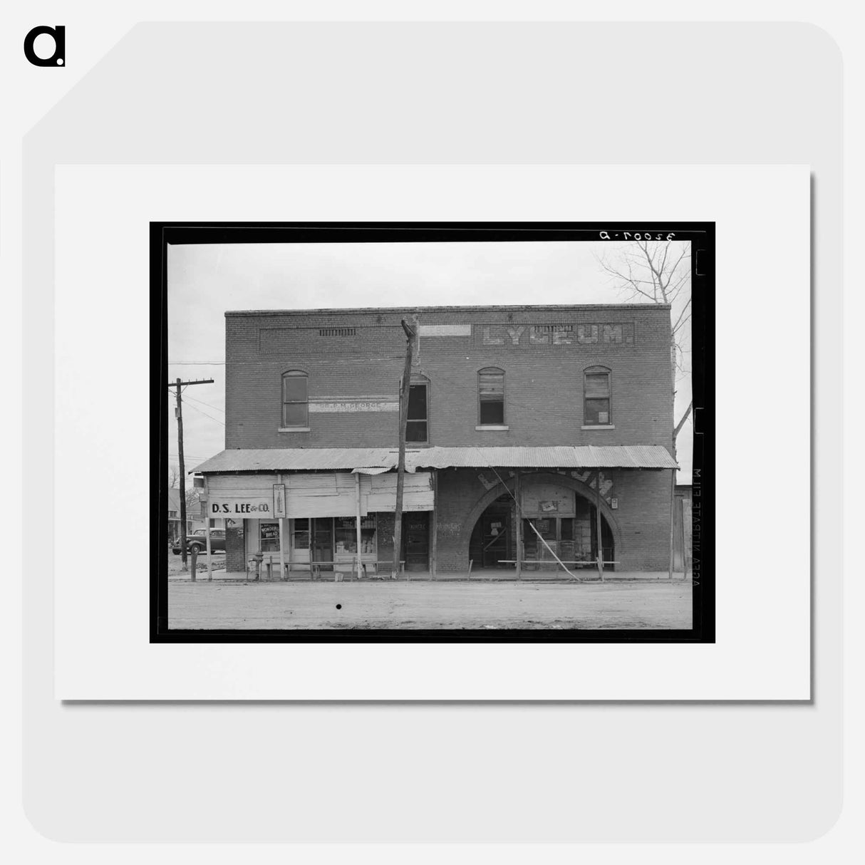 アートポスター-Building. Mound Bayou, Mississippi
- ラッセル リー Poster.