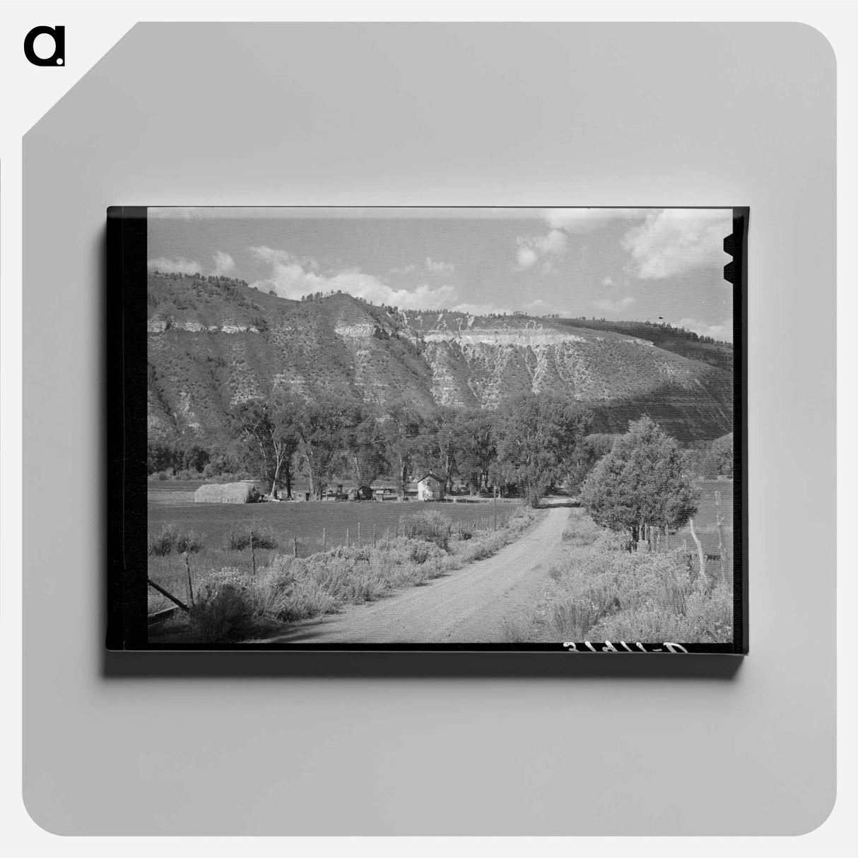 アートパネル-Uncompahgre Valley Farmstead
- ラッセル リー Canvas.