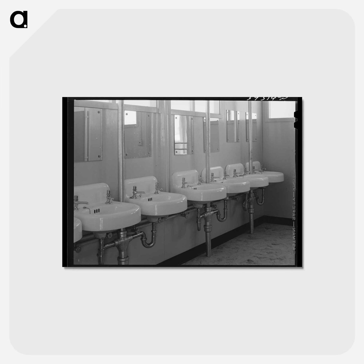 アートポストカード-FSA Washbasins
- ラッセル リー Postcard.