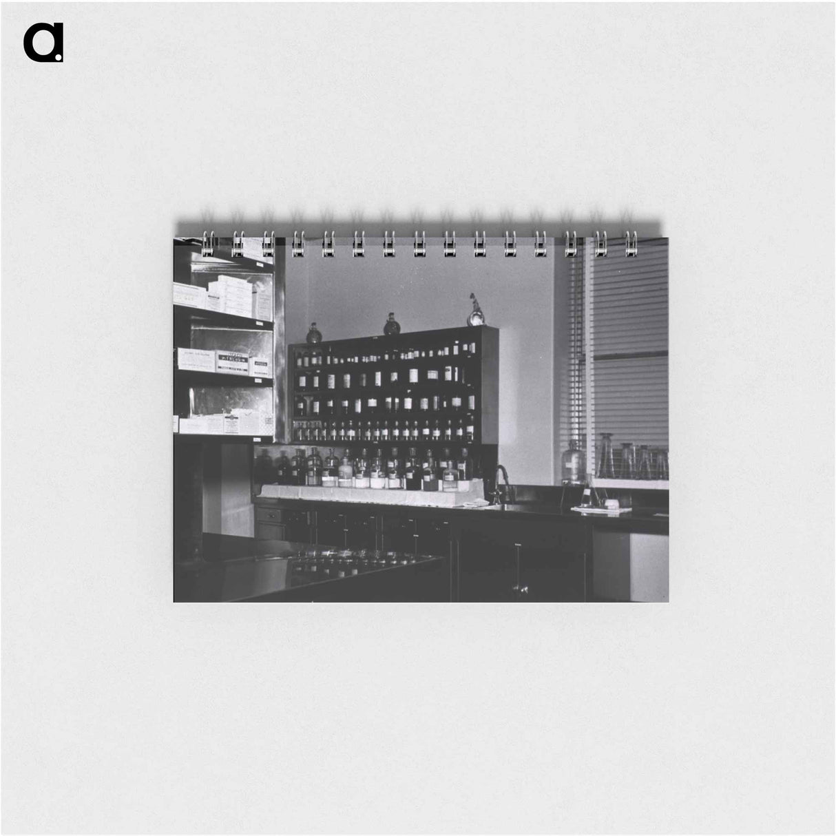 アートメモ帳-Pharmacy, U.S. Air Force Hospital, Travis Air Force Base, Fairfield, CA
- 国立医学図書館 Memo.