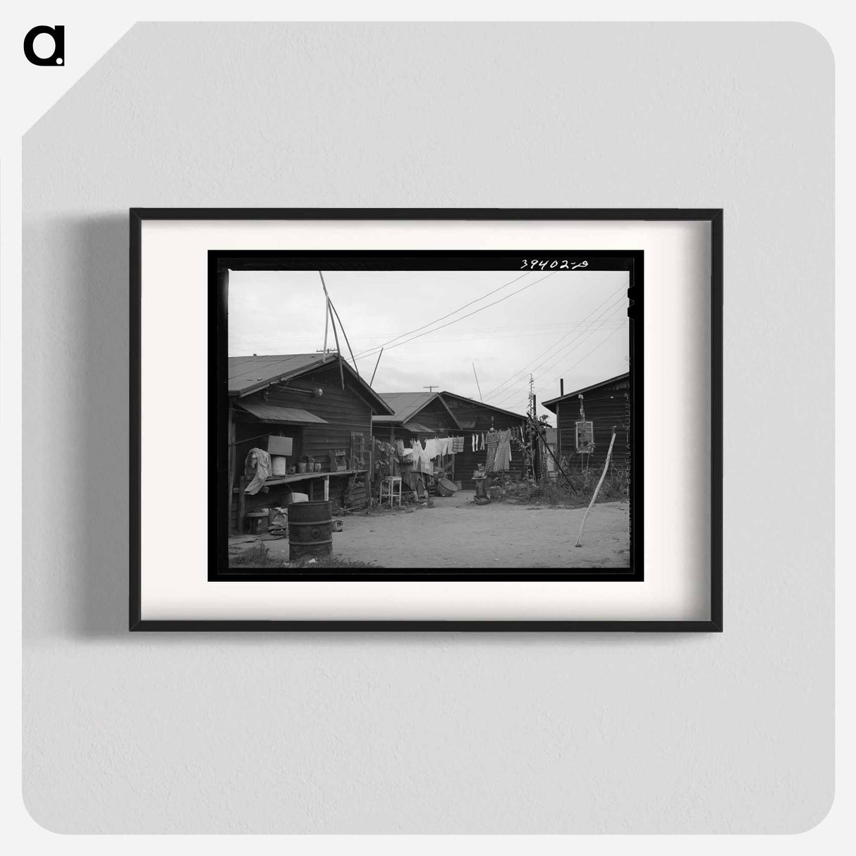 アートポスター-Backyards of Rented Houses, San Diego
- ラッセル リー Poster.