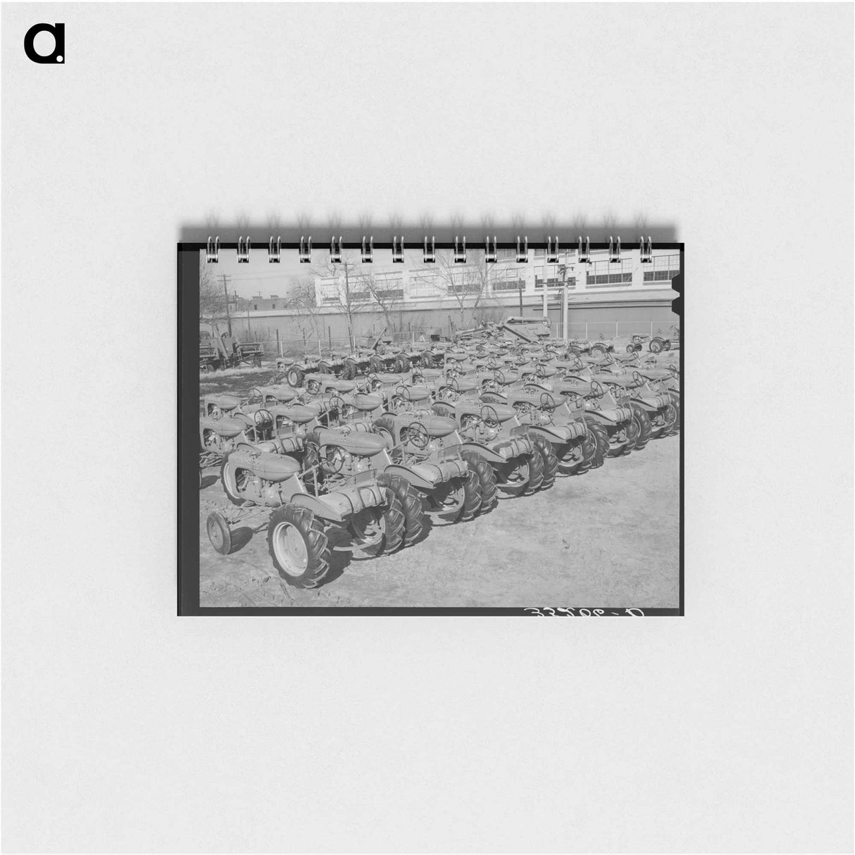 アートメモ帳-Tractors, Farm Equipment Warehouse, Oklahoma City
- ラッセル リー Memo.