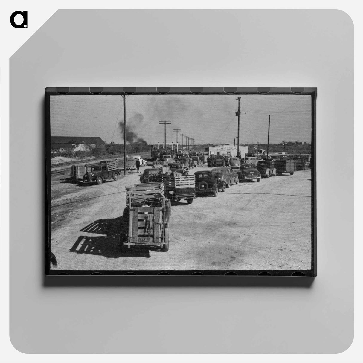 アートパネル-Lineup of Trucks Waiting to Be Unloaded at Stockyard, San Angelo, Texas
- ラッセル リー Canvas.