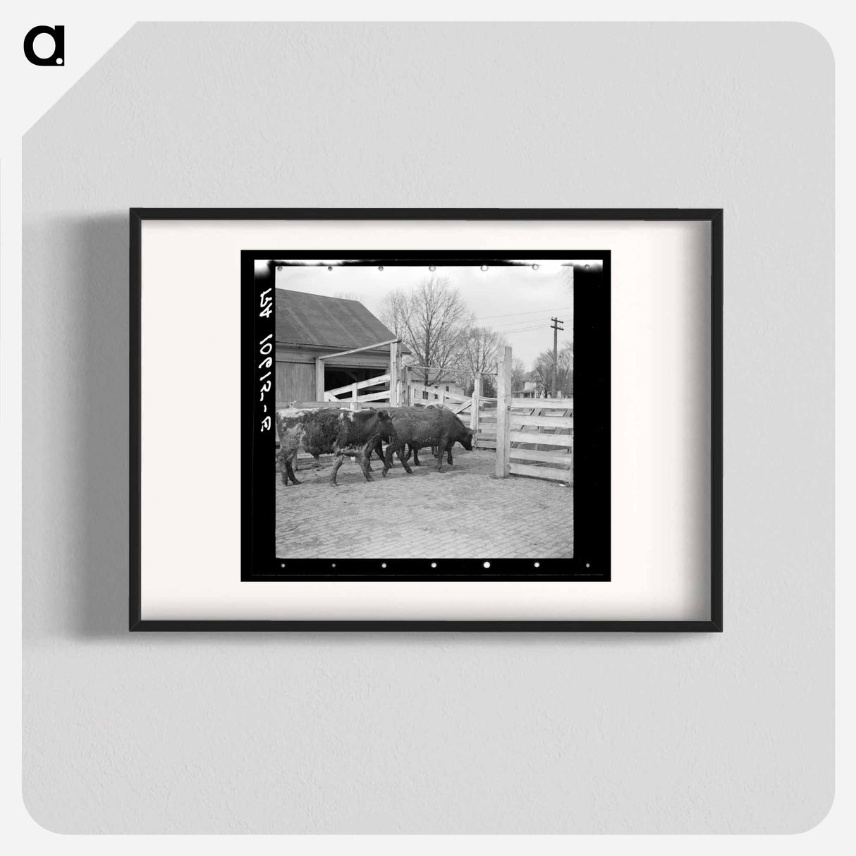 アートポスター-Cattle at Aledo Stockyards
- ラッセル リー Poster.
