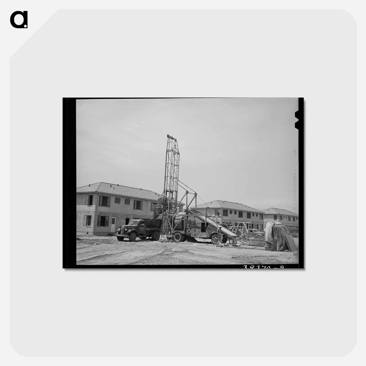 アートポストカード-Concrete Mixer and Navy Defense Housing
- ラッセル リー Postcard.