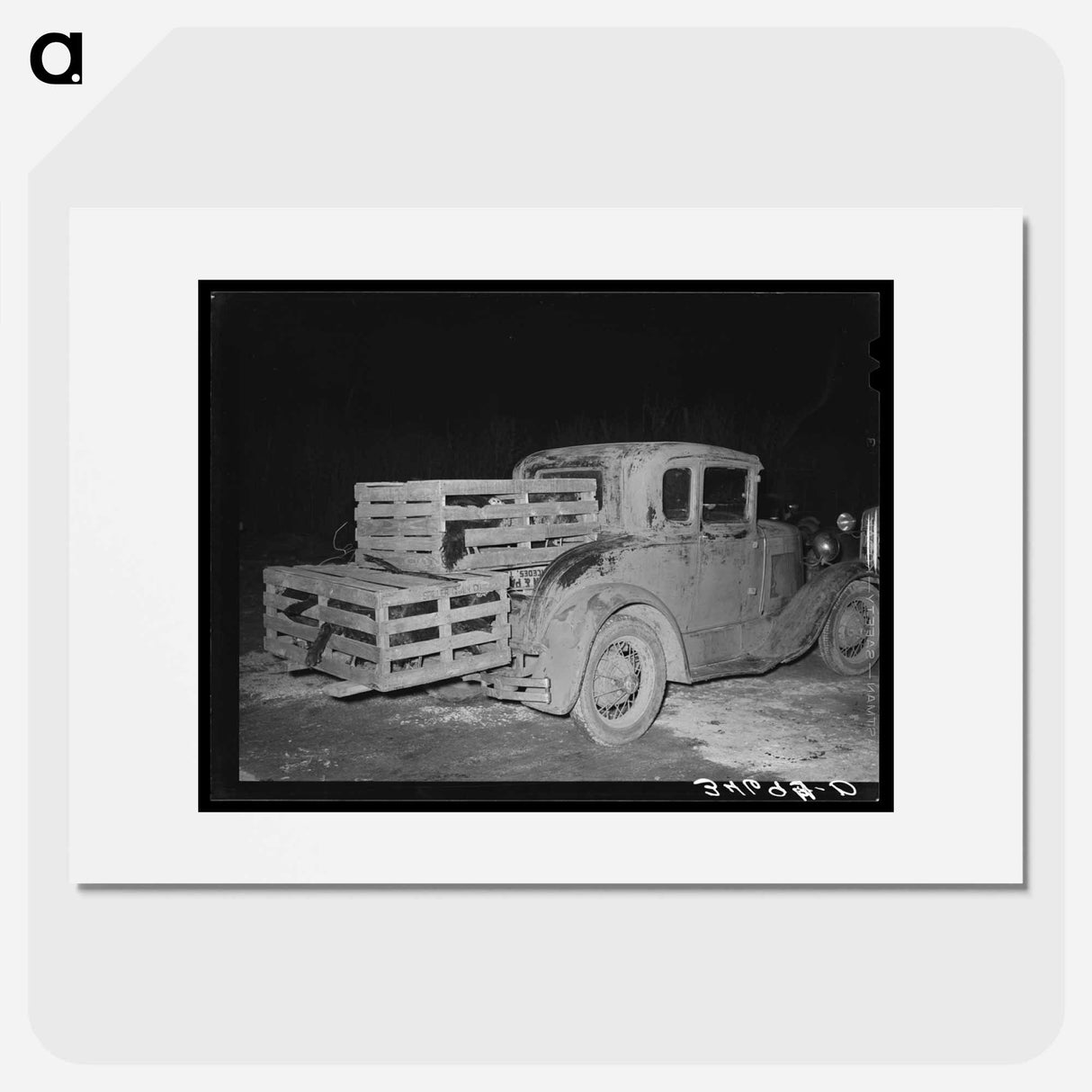 アートポスター-Automobile with Turkeys at Cooperative Poultry Warehouse
- ラッセル リー Poster.