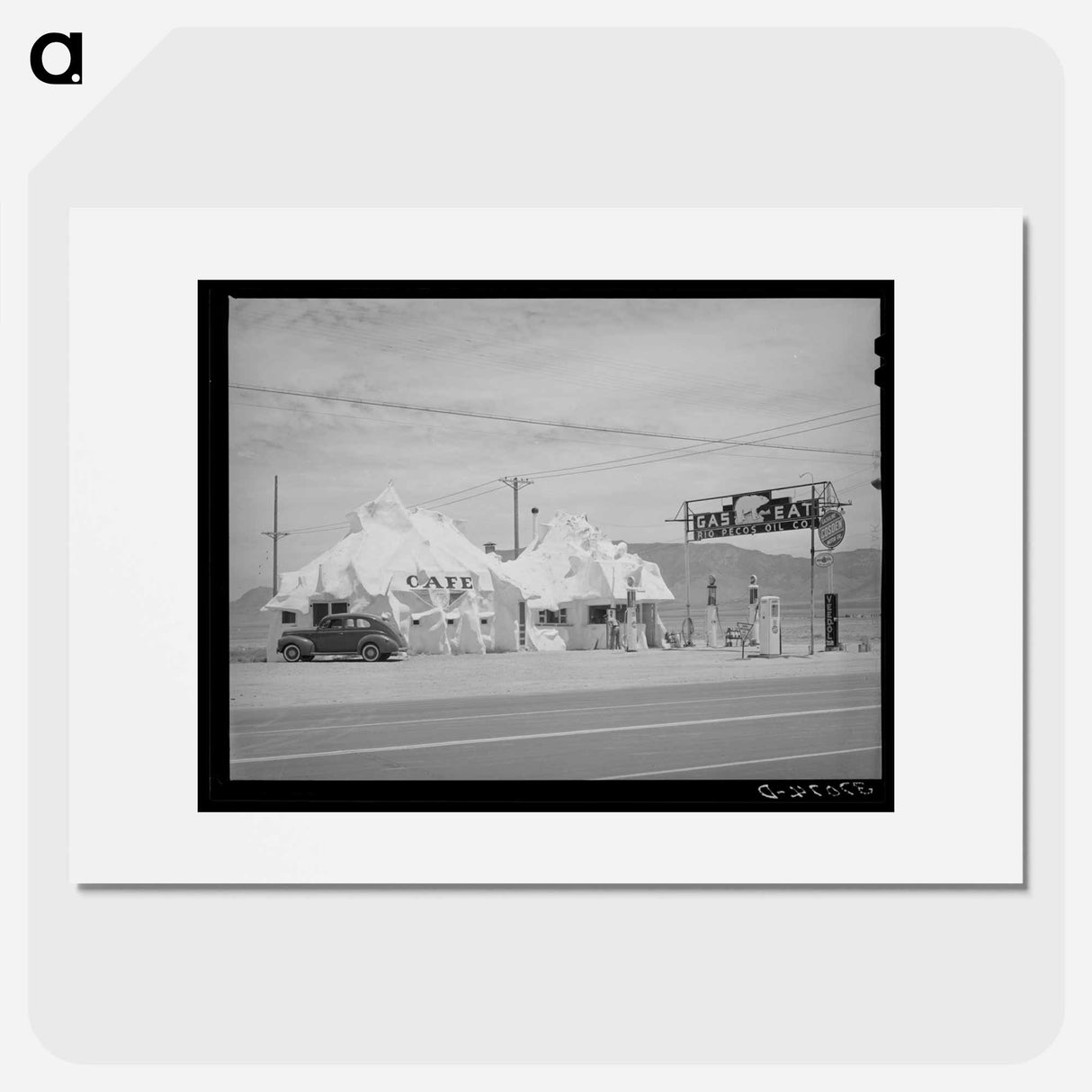 アートポスター-Cafe and Filling Station, U.S. Highway 66
- ラッセル リー Poster.