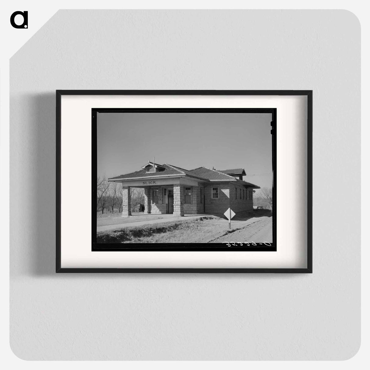 アートポスター-Abandoned Railway Station Church, Slick, Oklahoma
- ラッセル リー Poster.