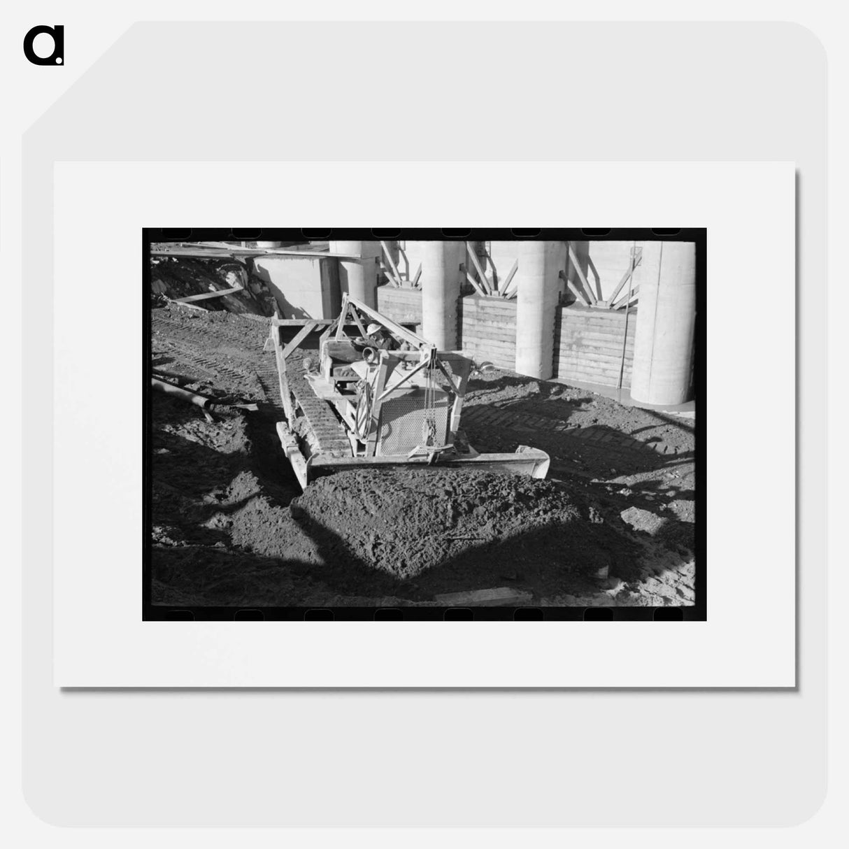 アートポスター-Bulldozer at Shasta Dam
- ラッセル リー Poster.