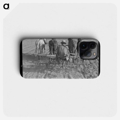 Cultivating beans with a four-row cultivator. Near Santa Ana, California - ドロテア ラング Phone Case.