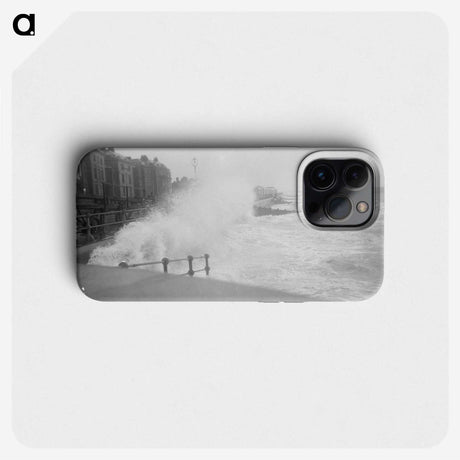 1-10_Eric-Lee-Johnson_phone