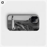 1-10_Leslie-Adkin_phone