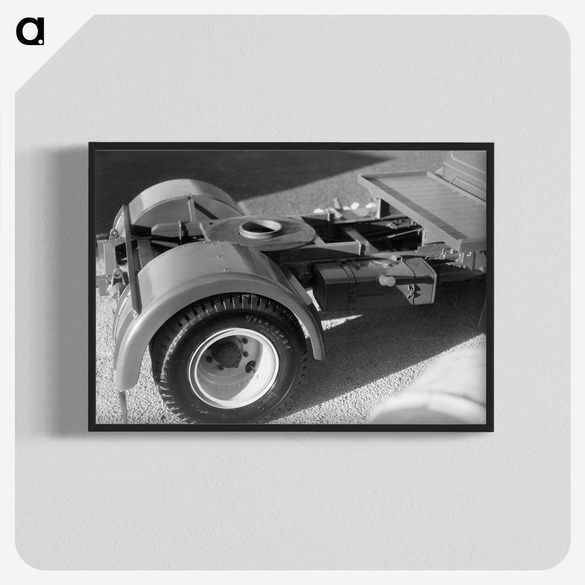 1-11_Gordon-Onslow-Hilbury-Burt_blk-crop