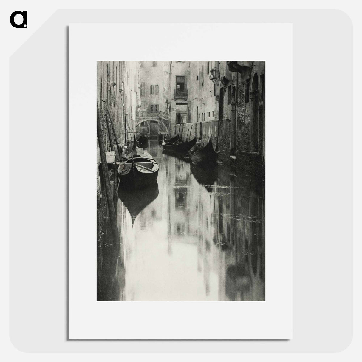 A Venetian Canal - アルフレッド スティーグリッツ Poster.