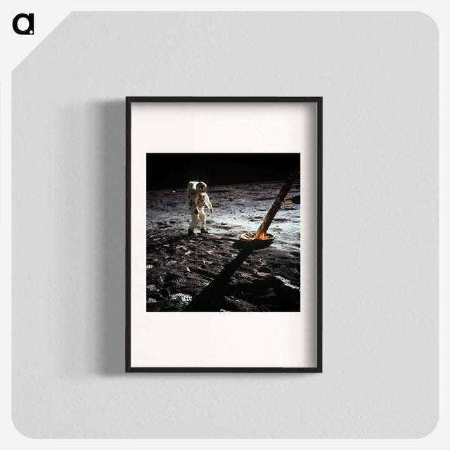 1-12_Apollo-Moon-Landing_blk