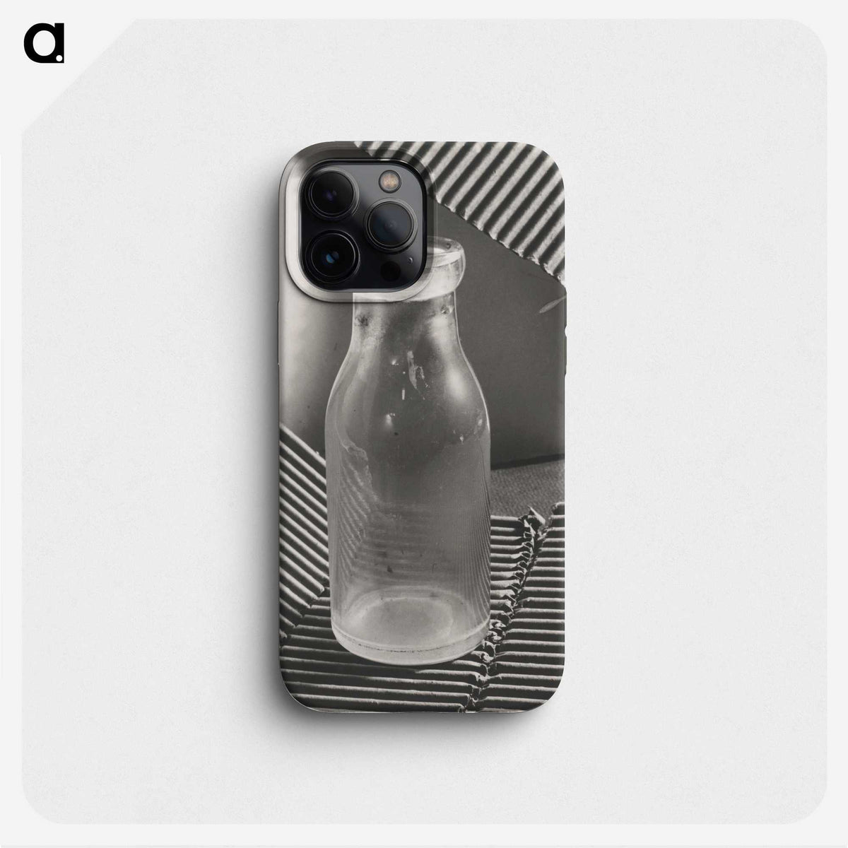 1-16_Milos-Dohnany_phone