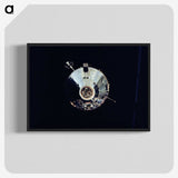 1-17_Apollo-Moon-Landing_blk-crop