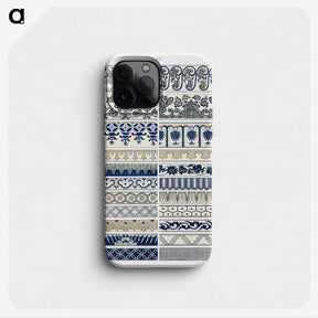 1-17_Examples-of-Chinese-Ornament_phone