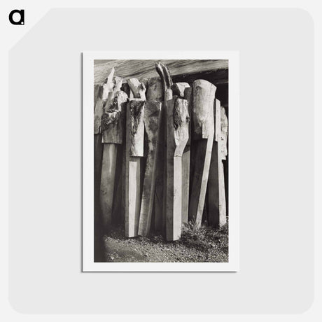 アートポストカード-Totems, Old Shipyard, Rye - ポール ナッシュ Postcard.