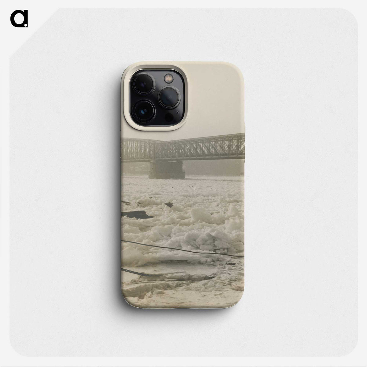 1-18_Milos-Dohnany_phone