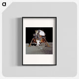 1-19_Apollo-Moon-Landing_blk