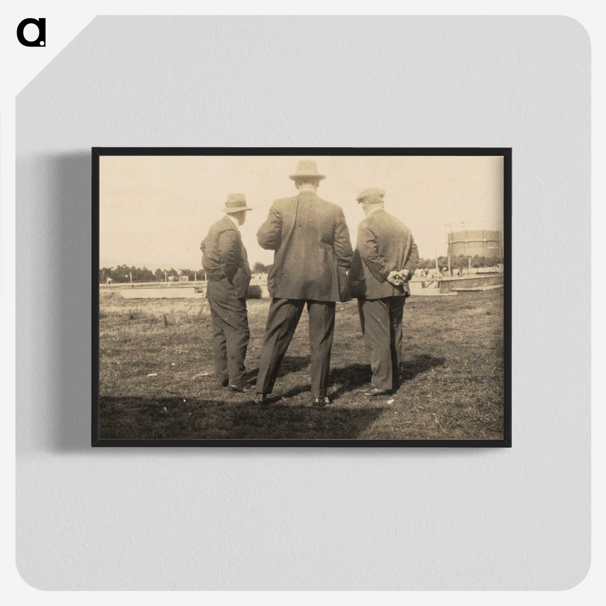 1-19_Gordon-Onslow-Hilbury-Burt_blk-crop