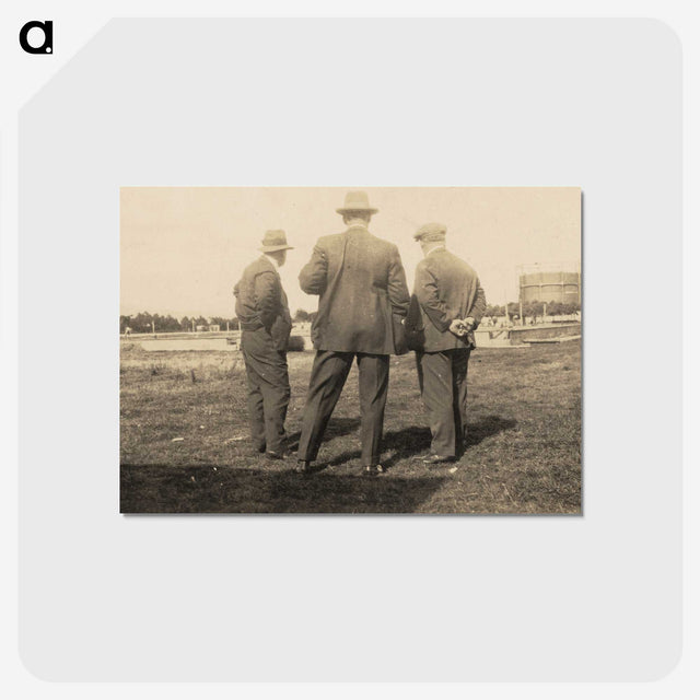 1-19_Gordon-Onslow-Hilbury-Burt_postcard