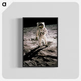 1-1_Apollo-Moon-Landing_blk-crop