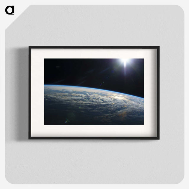 1-1_Planet-Earth_blk