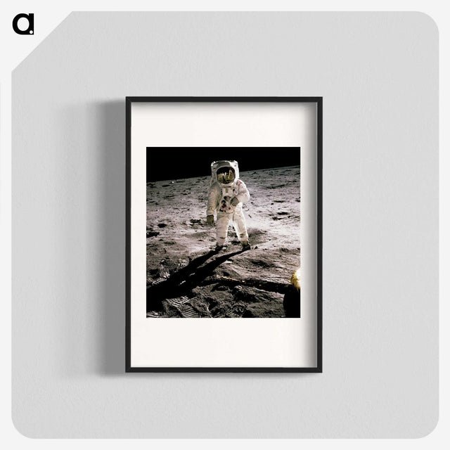 1-1_The-Moon_blk