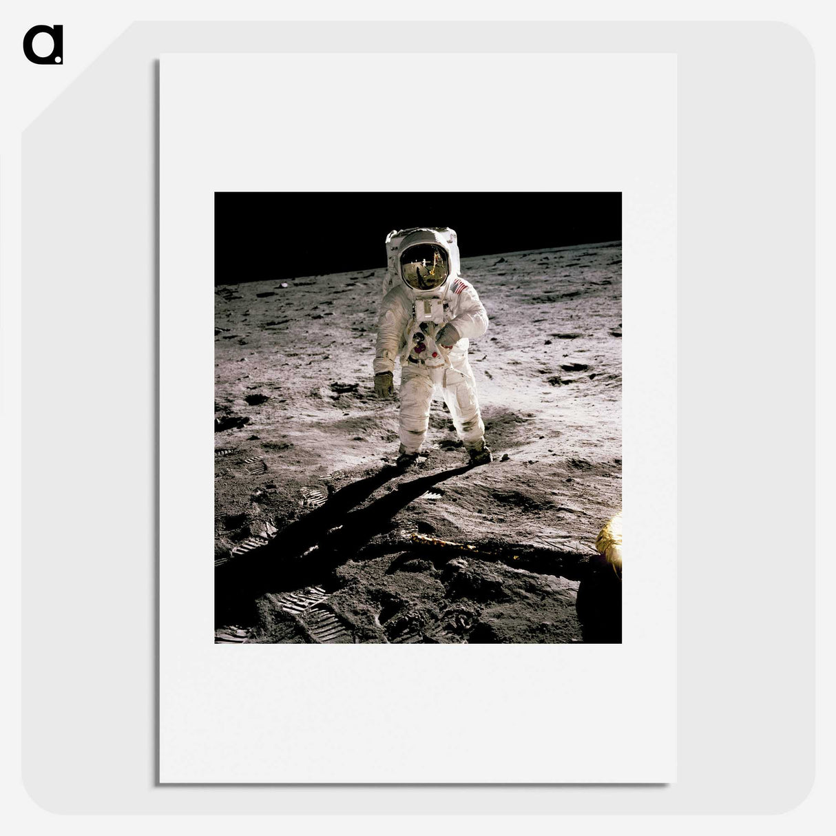 1-1_The-Moon_picture