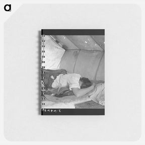 アートメモ帳-Inside a pea picker's tent in the middle of the morning. No work. Santa Clara County, California. - ドロテア ラング Memo.