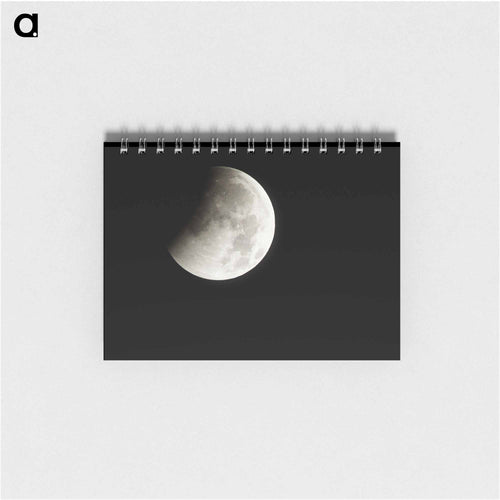 Total Lunar Eclipse
 - ムーン Memo.