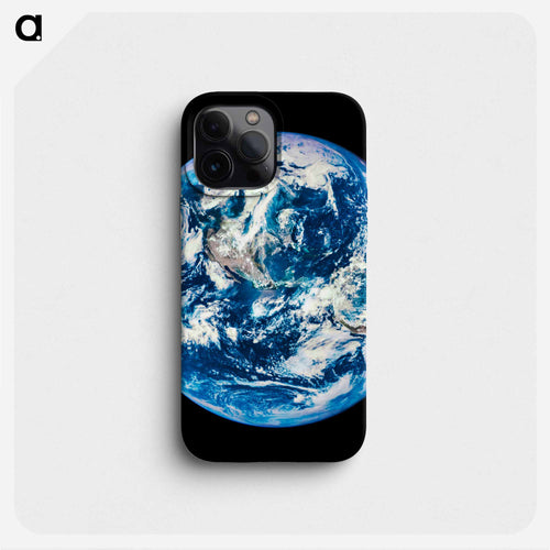 The Whole Earth: A Million Miles Distant
 - 地球 Phone Case.