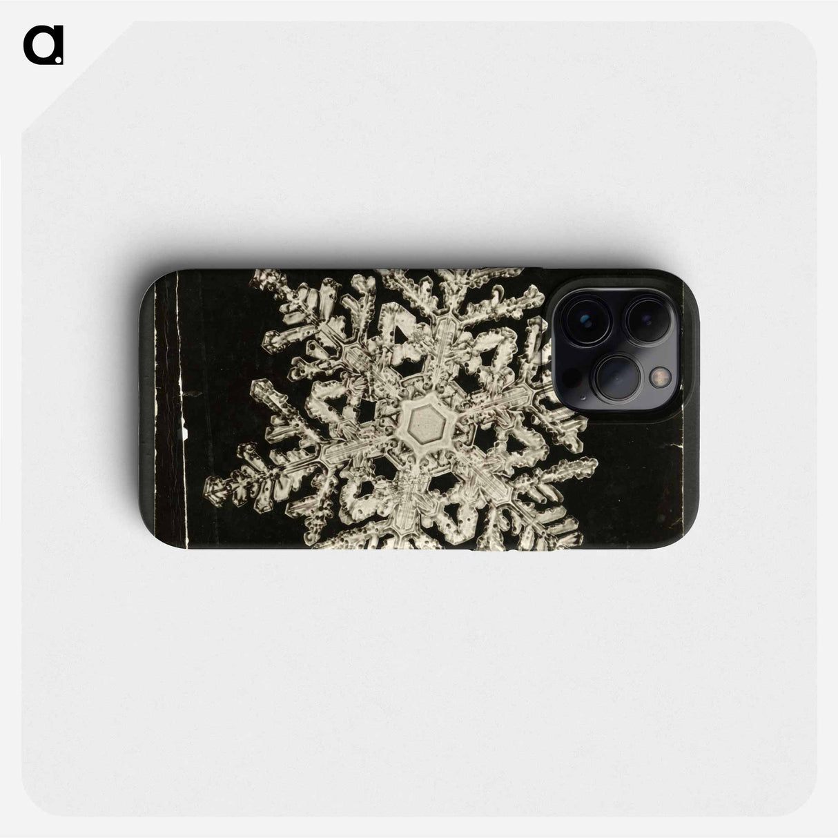 Wilson Bentley Photomicrograph of Stellar Snowflake No. 1093 - ウィルソン ベントレー Phone Case.