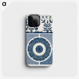 1-28_Examples-of-Chinese-Ornament_phone