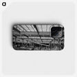 1-28_Gordon-Onslow-Hilbury-Burt_phone