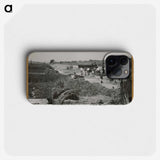 1-28_Milos-Dohnany_phone