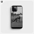 1-2_Dorothea-Lange_phone