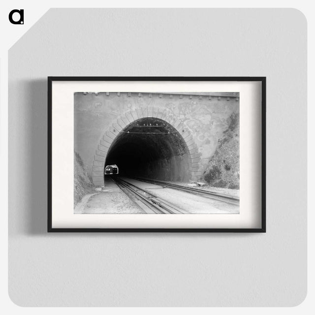 1-30_Leslie-Adkin_blk