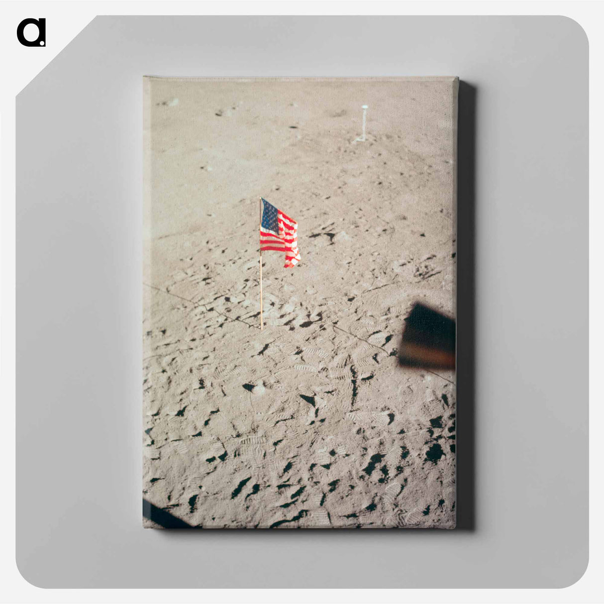 The flag of the United States and the footprints of astronauts Neil A. Armstrong and Edwin E. Aldrin Jr. - アポロ月面着陸 Canvas.