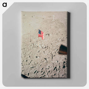 アートパネル-The flag of the United States and the footprints of astronauts Neil A. Armstrong and Edwin E. Aldrin Jr. - アポロ月面着陸 Canvas.