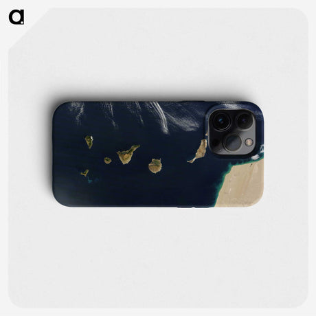 1-32_Earth-from-Above_phone