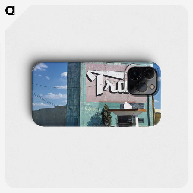 1-32_John-Margolies_phone