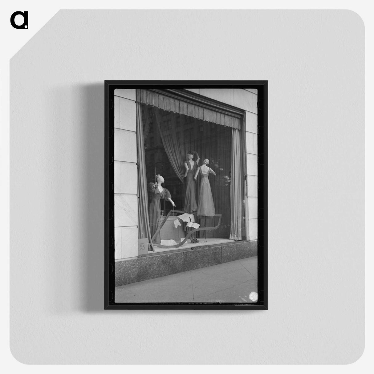 1-32_Russell-Lee_blk-crop
